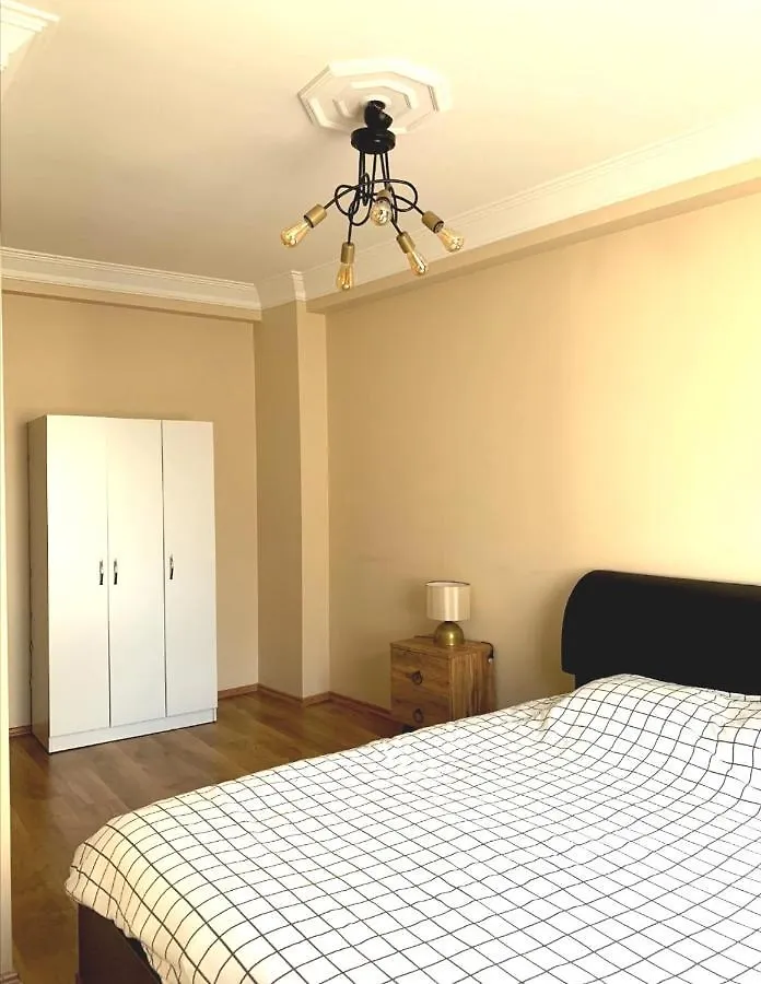 1+1 W/Netflix Close To Taksim, Nisantasi, Bomonti Стамбул